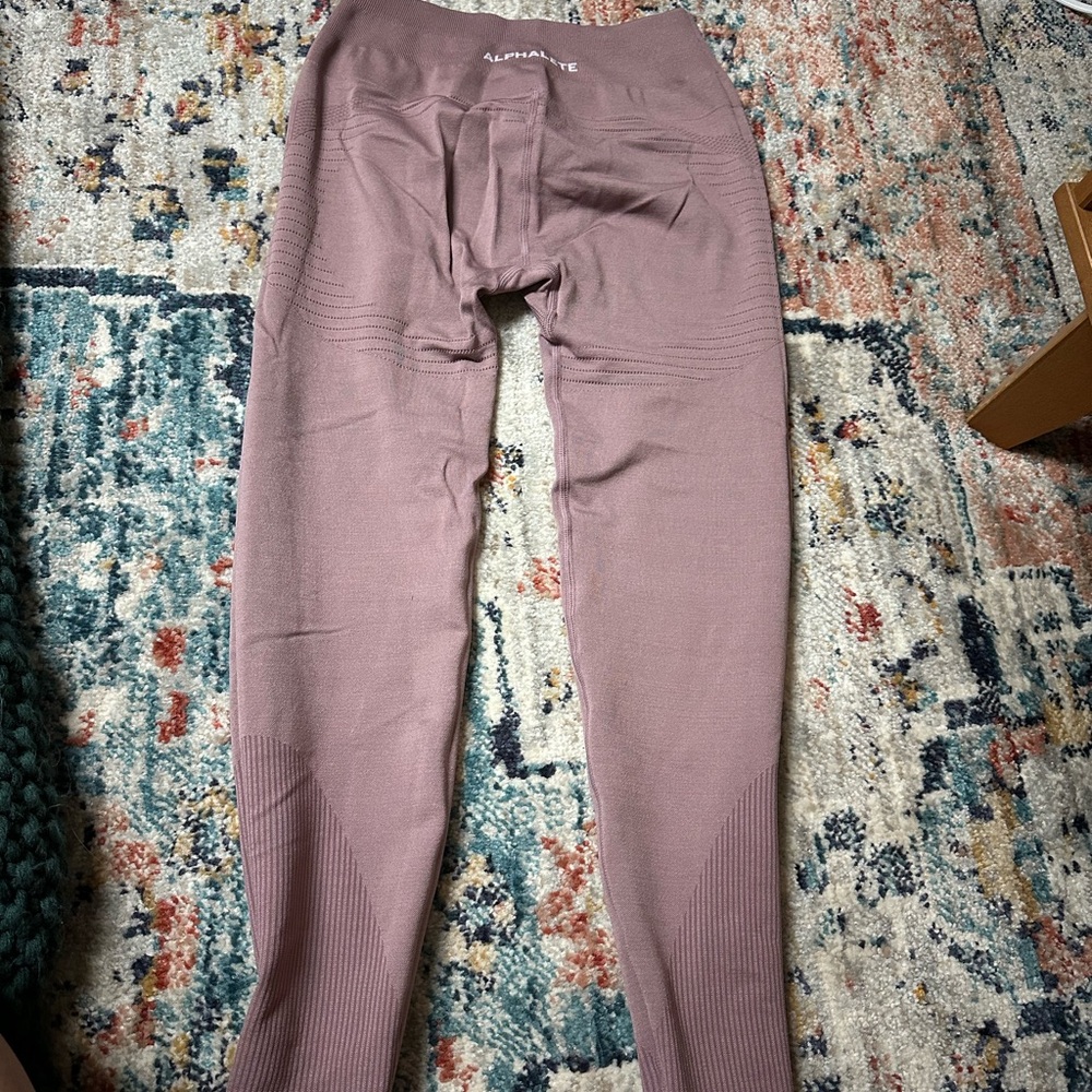Alphalete Mauve Seamless Leggings